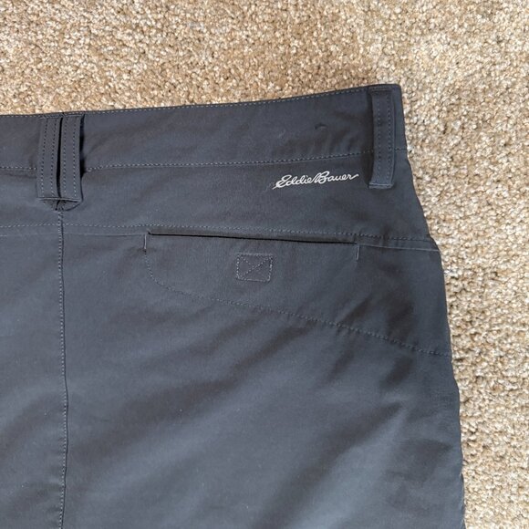 Eddie Bauer Adventurer Mini Skort Womens 8 Black Built in Brief Golf Activewear - Picture 4 of 11